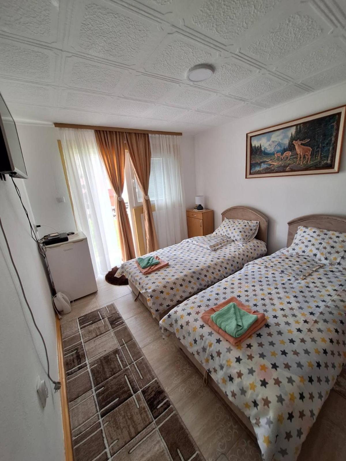 פלוזינה Apartment Buklija מראה חיצוני תמונה