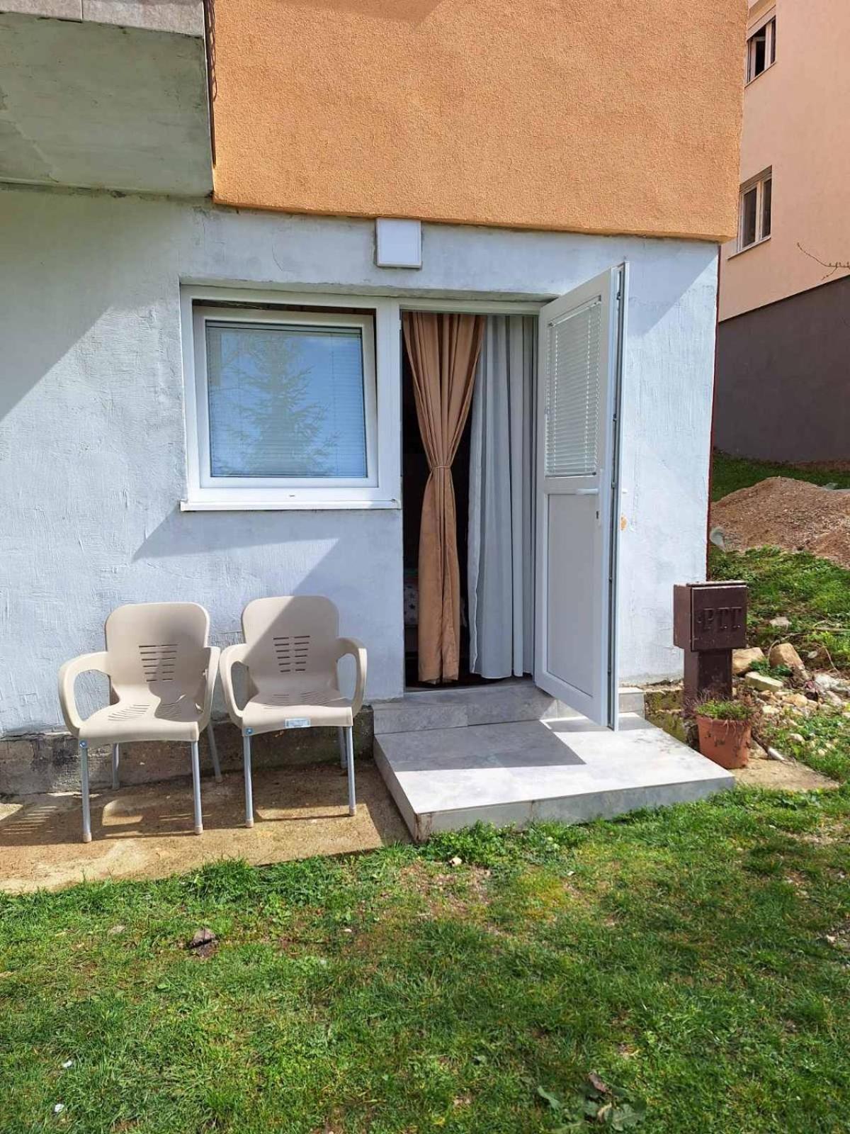 פלוזינה Apartment Buklija מראה חיצוני תמונה