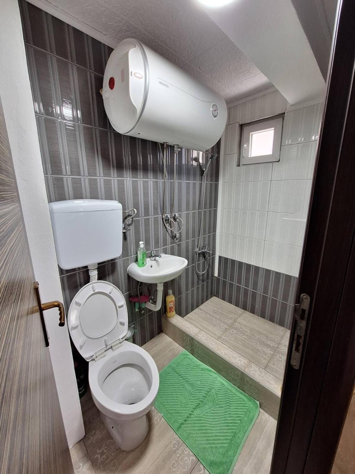 פלוזינה Apartment Buklija מראה חיצוני תמונה